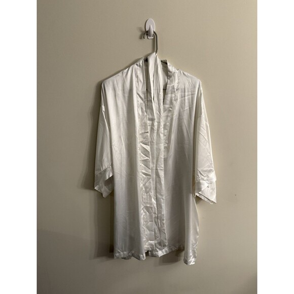 Victoria's Secret One Size Robe Bride I Do Soft Satin Rhinestone Glitter White - Picture 3 of 5